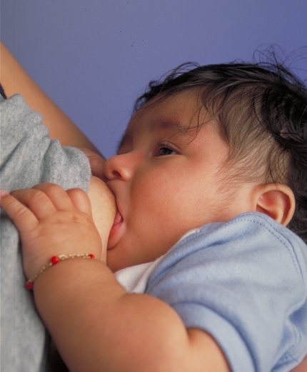 ASI Eksklusif: Manfaat Besar dan Tantangan bagi Ibu