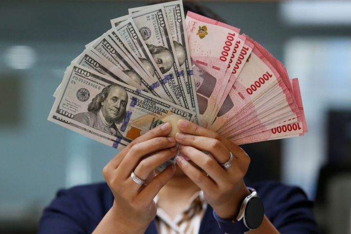 How to Check the Dollar-Rupiah Rate: Rp17,930 Today
