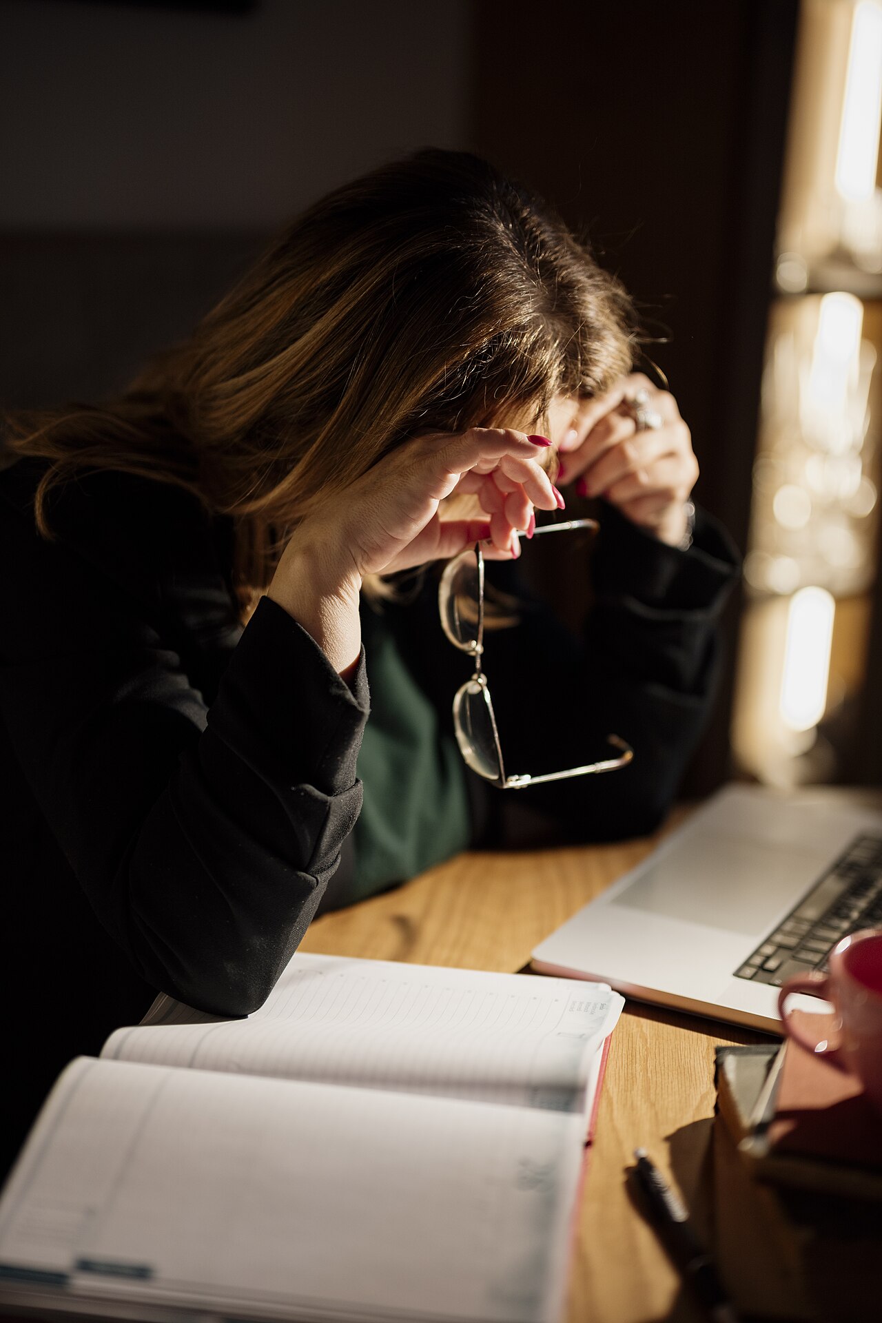 How to Manage Everyday Stress in Healthy Ways
