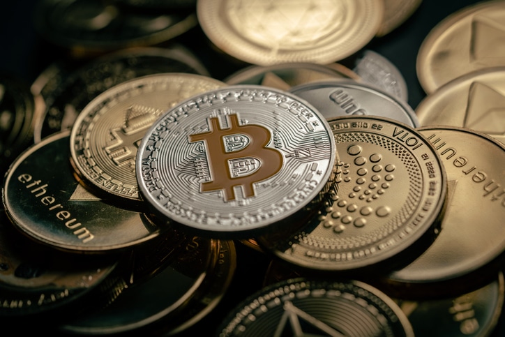 OJK Prepares Stablecoin Rules, Due January 2027
